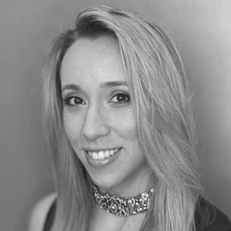 Portrait of VALERIE GRIFFIN, a professional stylist at Cassandra Salon & Spa, showcasing their expertise and style.